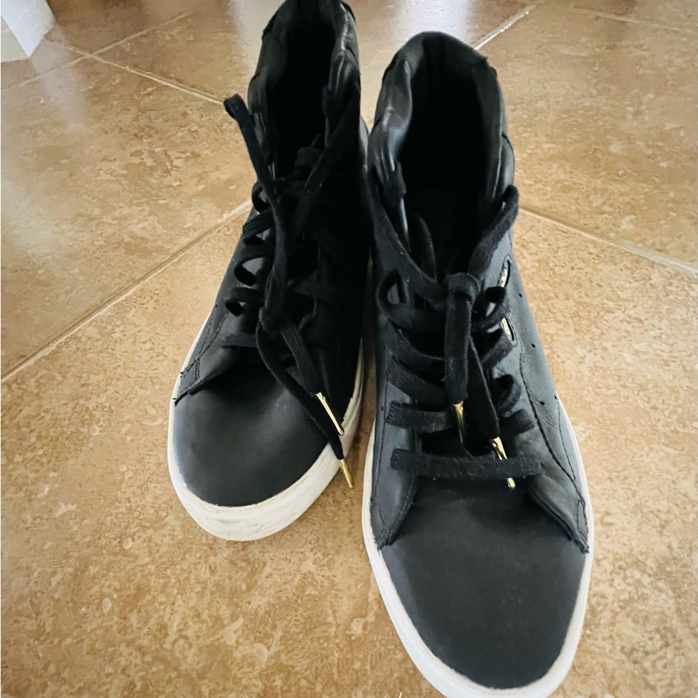 Adidas Black High-Top Sneakers EUC